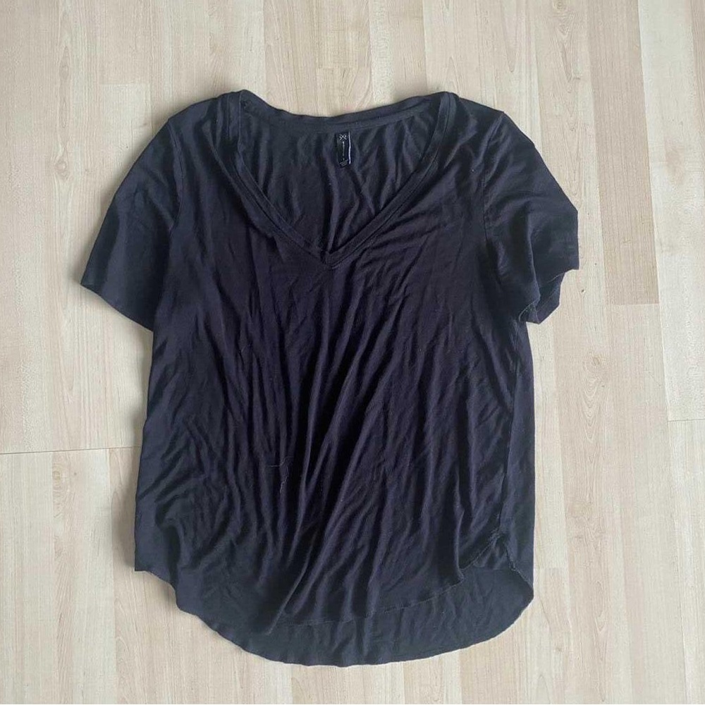 Gentle Fawn Black Short Sleeve Tee - Picture 2 of 2